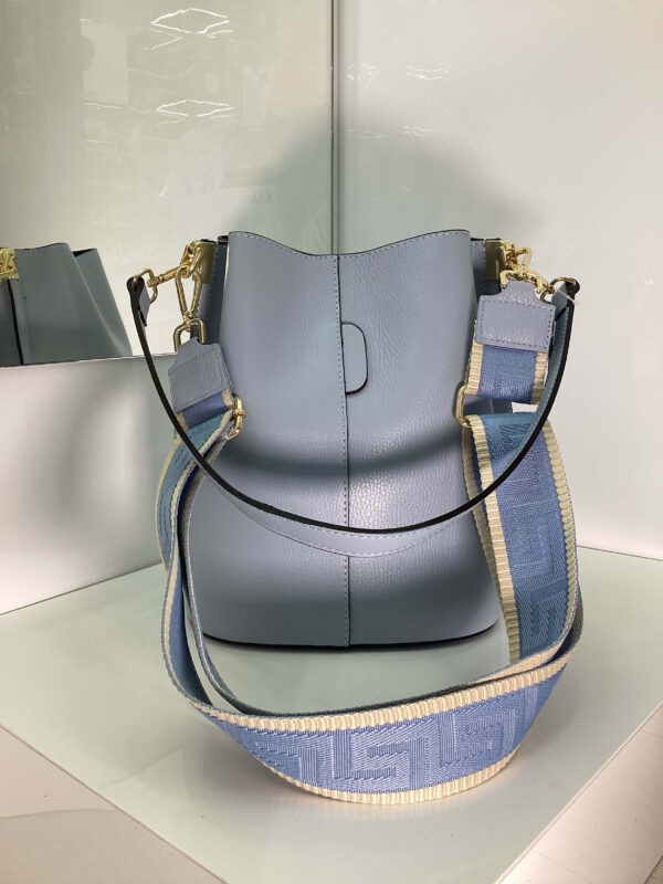 Borsa Greta secchiello celeste - immagine 2